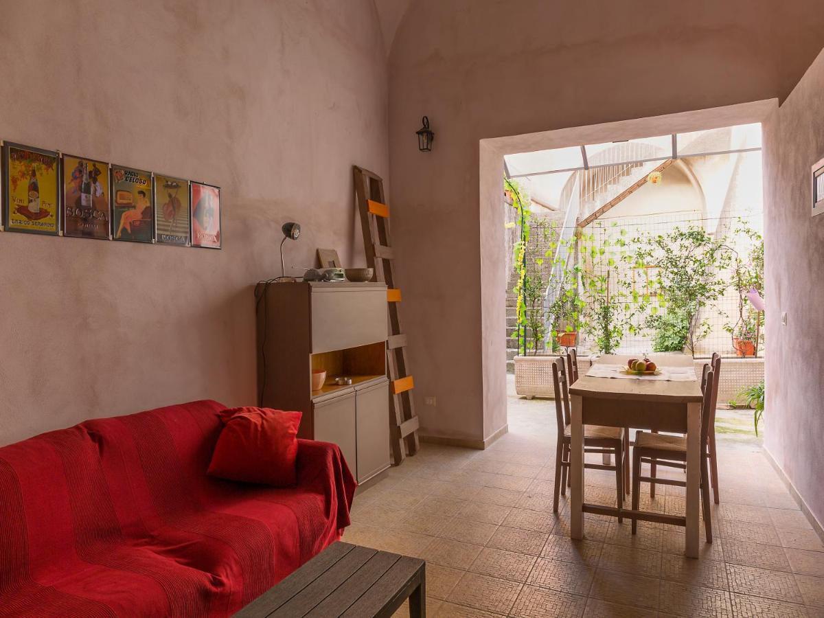 Bed and Breakfast Al Vicolo Stretto Santa Maria a Vico Экстерьер фото